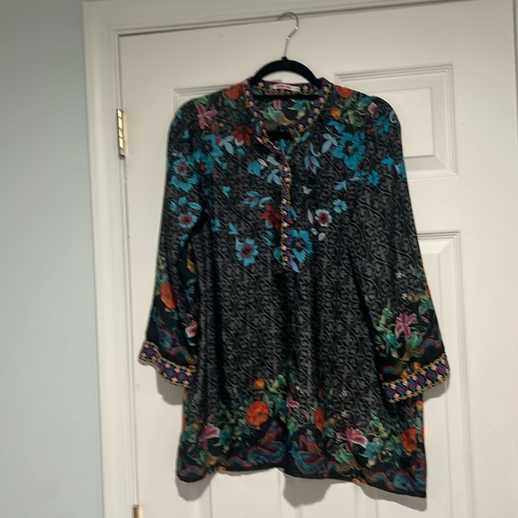 Johnny Was Tops - Johnny Was Silk EmbroideredTunic